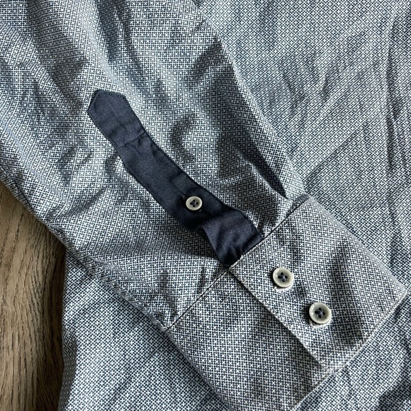 Zagiri Mens Blue Patterned Button Down Collared Shirt, size large - Picture 3 of 8